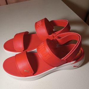 Puma red sandals comfy sandals sz 8 new